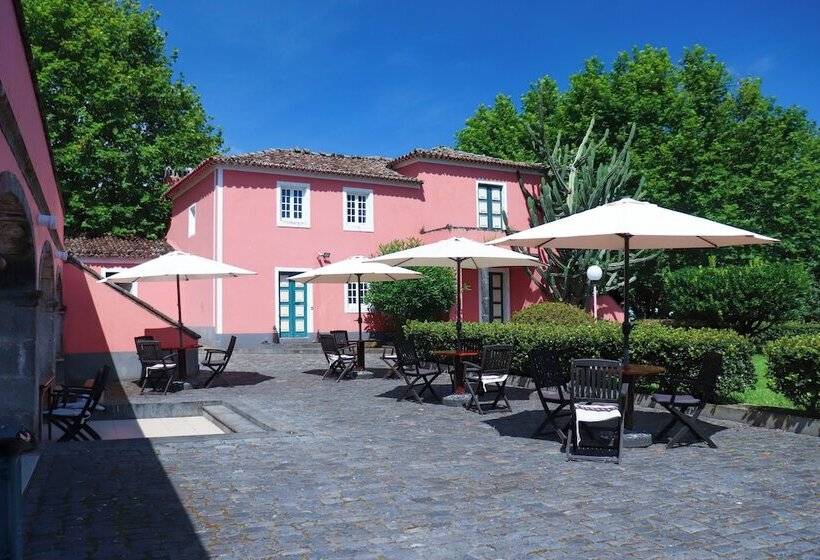 Отель Solar De Lalém