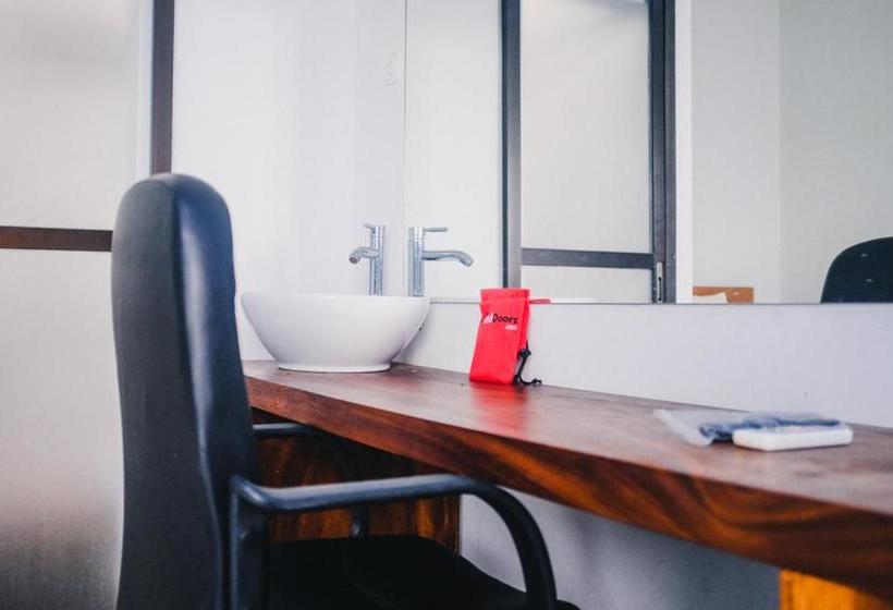 Hotel Reddoorz Near Sirkuit Sentul