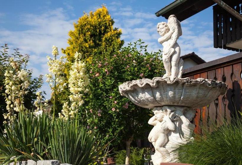 Hotel Romantik Villa