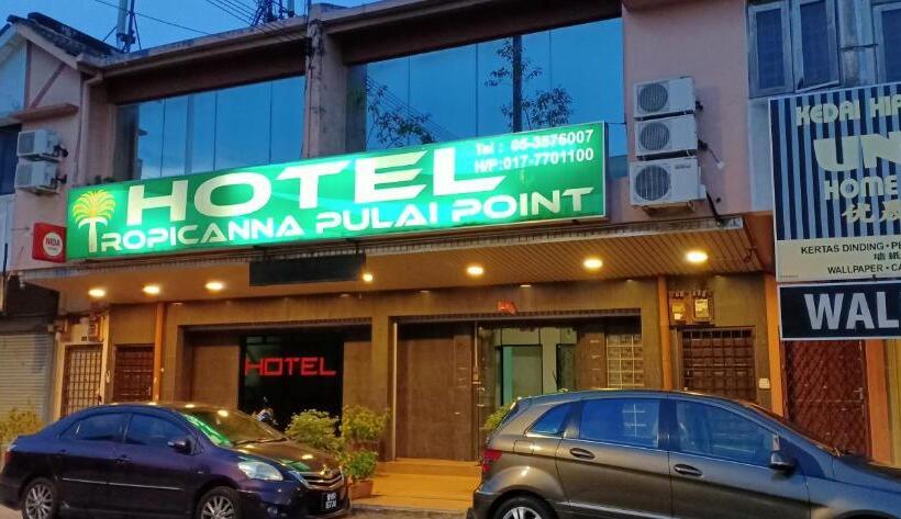 בית מלון כפרי Tropicanna Pulai Point