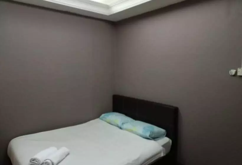 ホテル Tropicanna Pulai Point