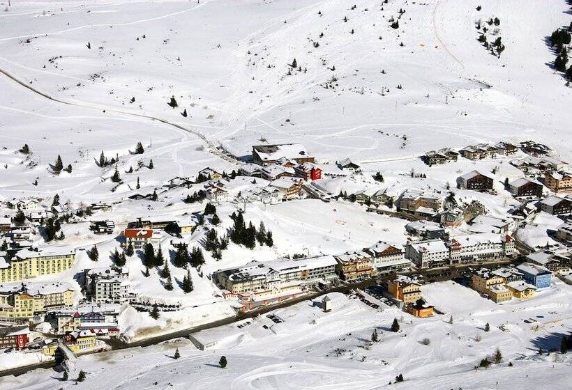 Отель Das Schütz Am Obertauern