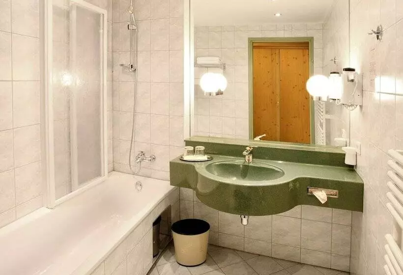 ホテル Das Schütz Am Obertauern