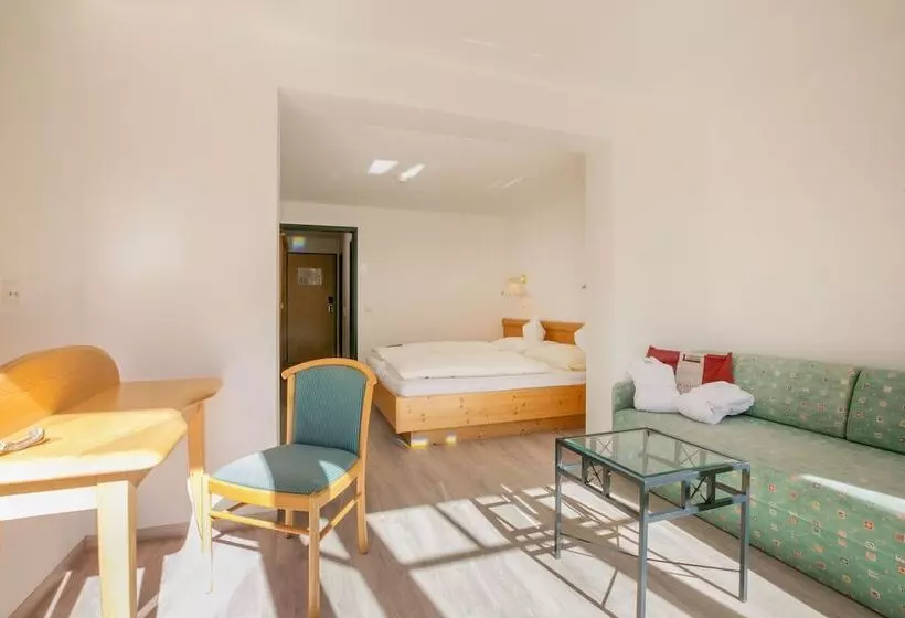 ホテル Das Schütz Am Obertauern