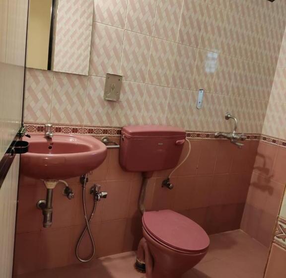 בית מלון כפרי Dom S Inn