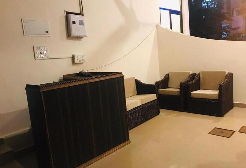 בית מלון כפרי Dom S Inn