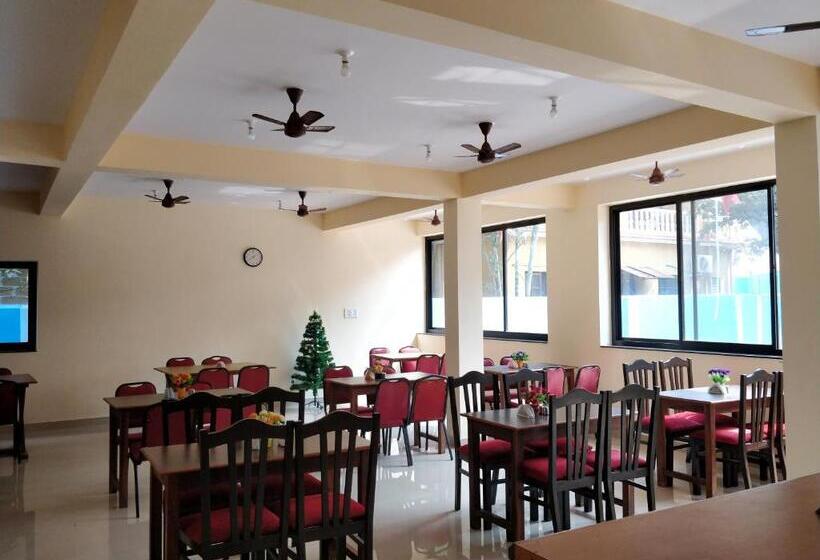 בית מלון כפרי Dom S Inn