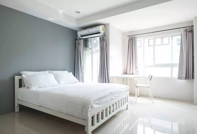 هتل Nw Apartment Lasalle 59