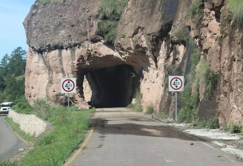 Hotelli Paraiso Del Oso