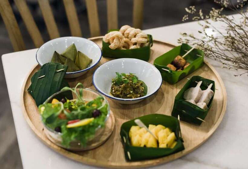 هتل Spinomad Hostel