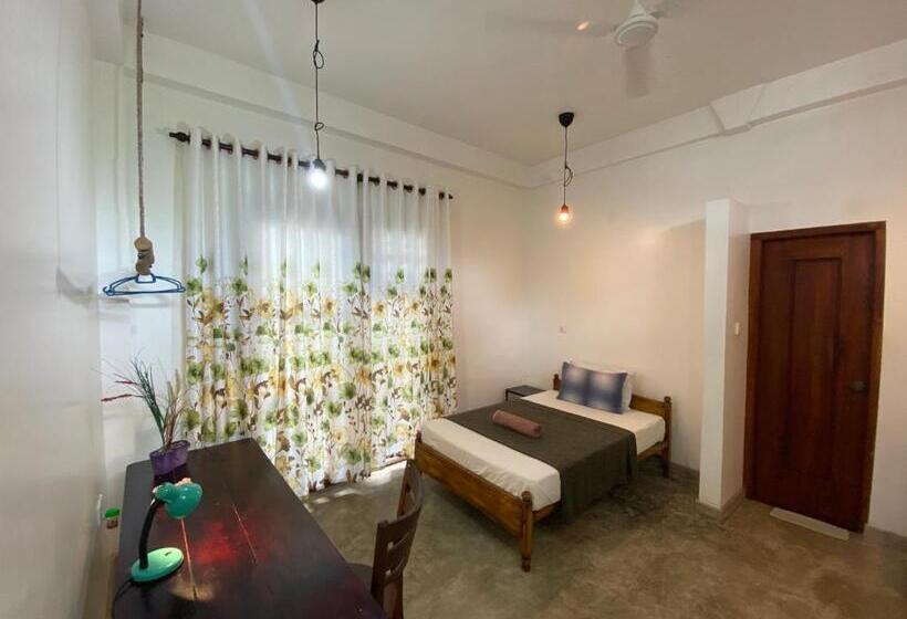 بنسيون Mirage Beach House At Morava Court