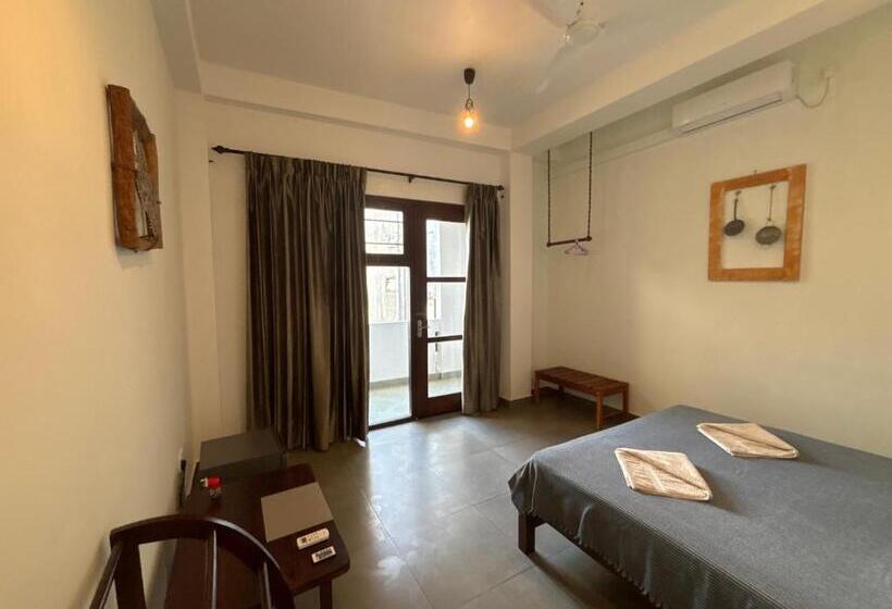 بنسيون Mirage Beach House At Morava Court