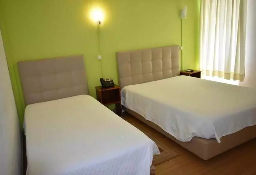 اقامتگاه Horta D'alva