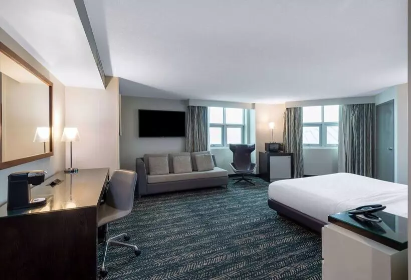 41 Lakefront Hotel, Trademark Collection By Wyndham