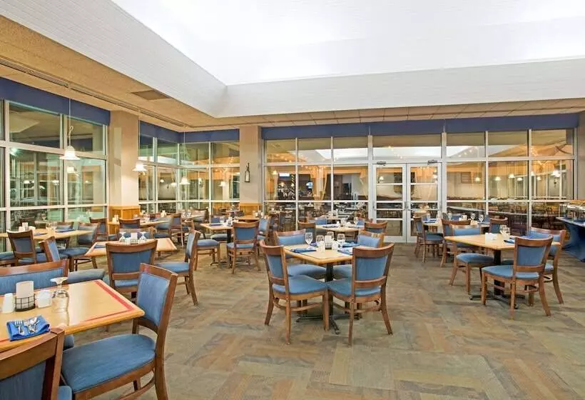 41 Lakefront Hotel, Trademark Collection By Wyndham