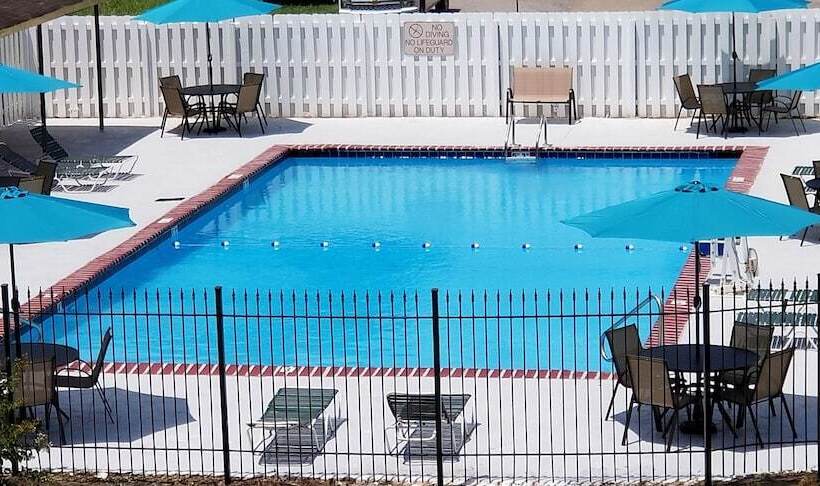 فندق Studio 6 Suites Memphis, Tn East Memphis