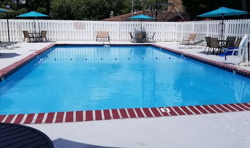 فندق Studio 6 Suites Memphis, Tn East Memphis