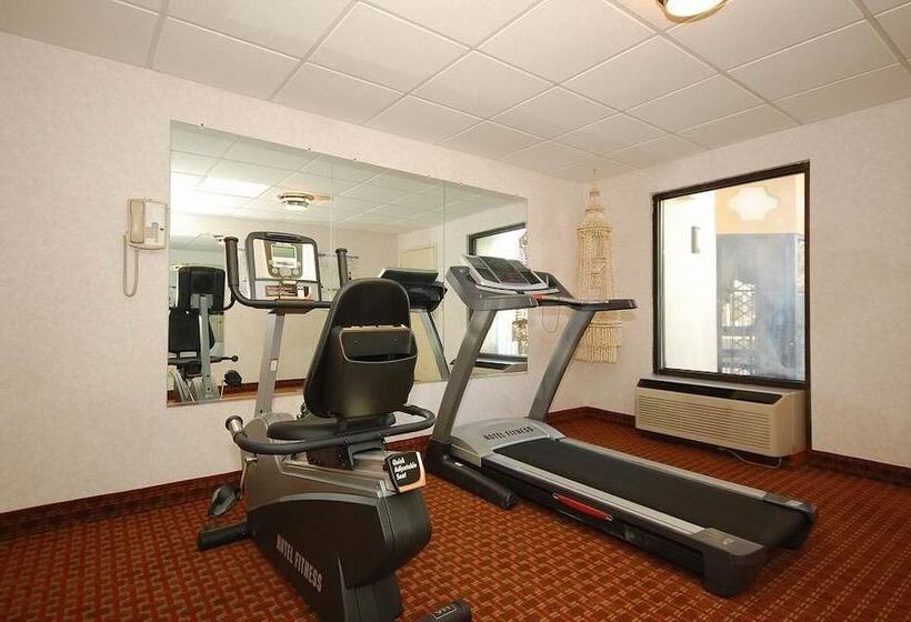 Отель Baymont By Wyndham Franklin