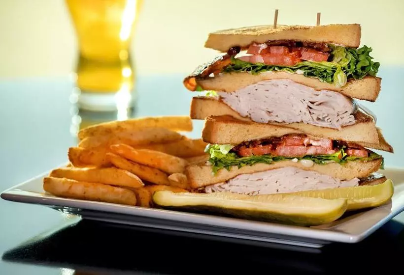 호텔 Crowne Plaza Boston   Woburn, An Ihg