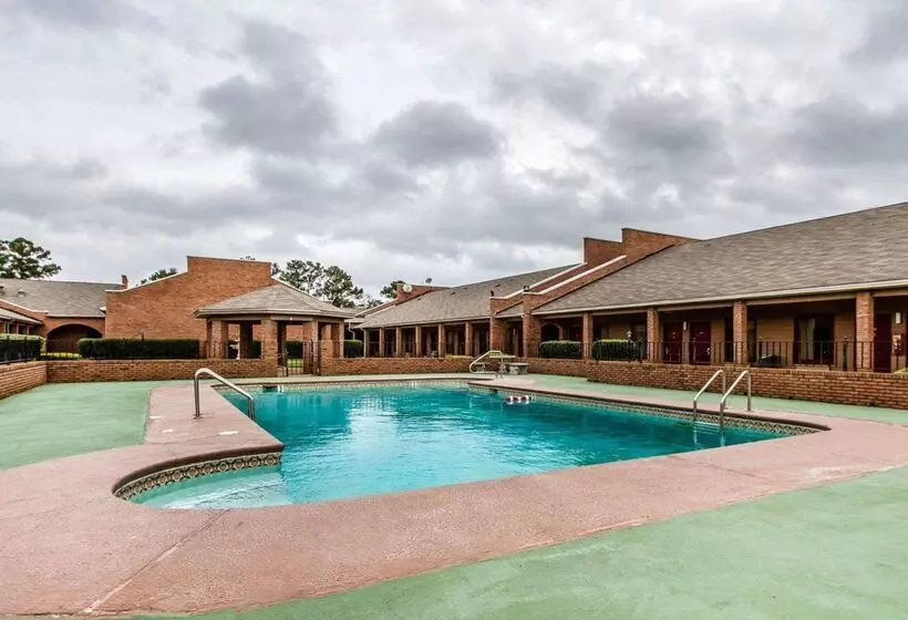 酒店 Econo Lodge Inn & Suites Enterprise