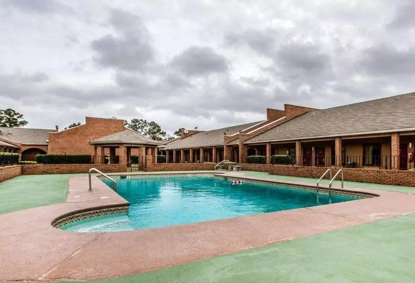 酒店 Econo Lodge Inn & Suites Enterprise