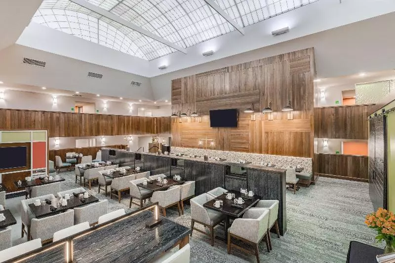 ホテル Holiday Inn Columbus, An Ihg