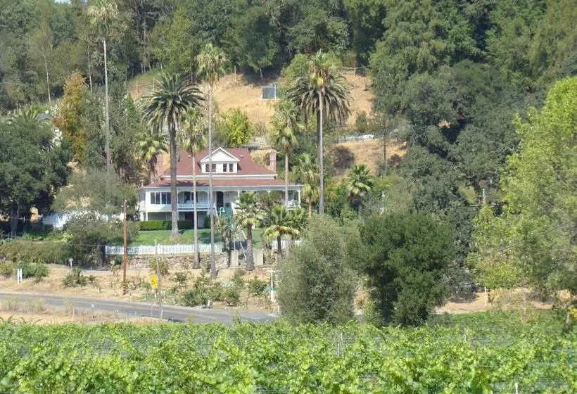 Отель The Raford Inn