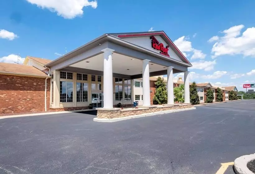 فندق Red Roof Inn & Suites Wilmington – New Castle