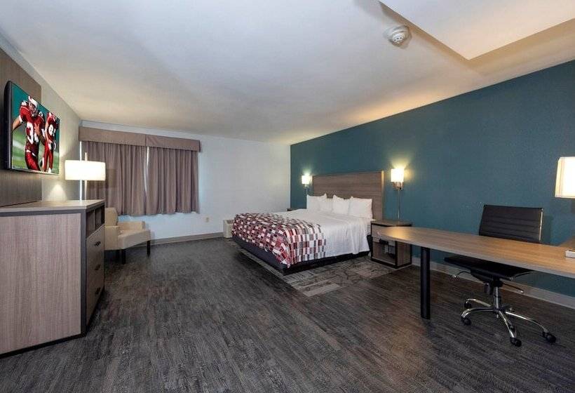 Otel Red Roof Inn & Suites Wilmington – New Castle