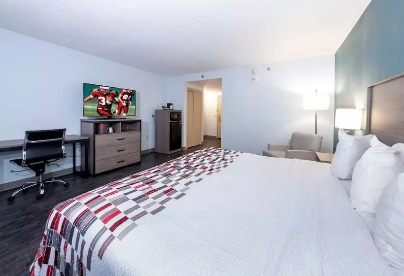 فندق Red Roof Inn & Suites Wilmington – New Castle