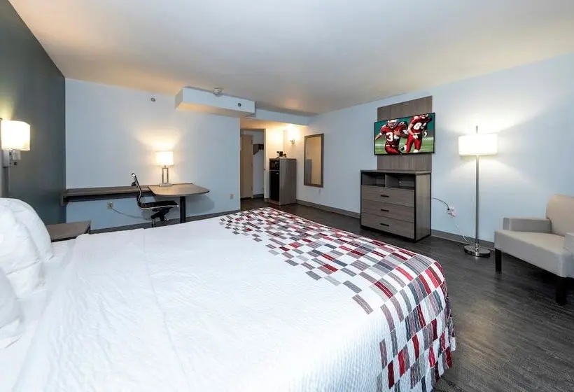 Hotelli Red Roof Inn & Suites Wilmington – New Castle