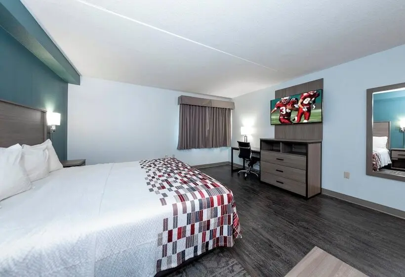 Hotelli Red Roof Inn & Suites Wilmington – New Castle