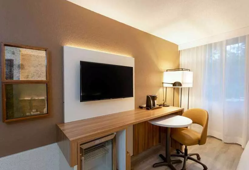 호텔 Wyndham Garden Tallahassee Capitol Near Fsu