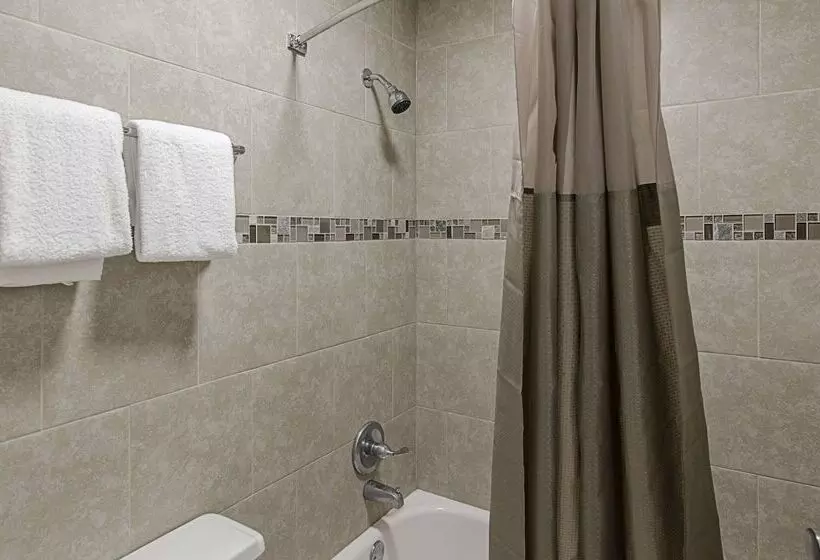 Motel 6 Staunton, Va