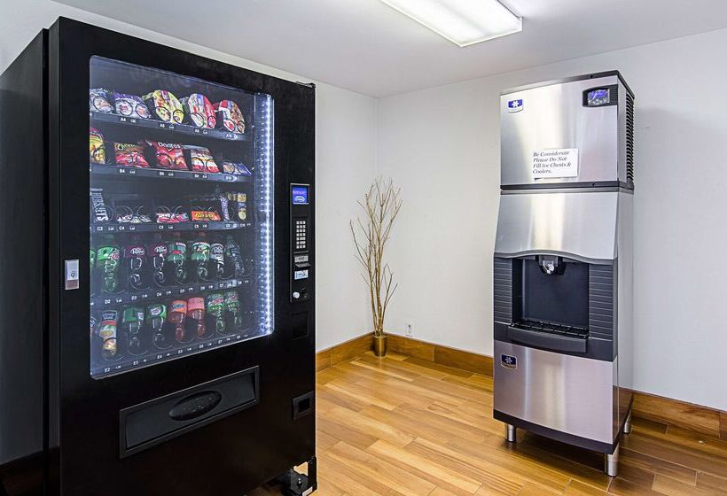 Motel 6 Staunton, Va