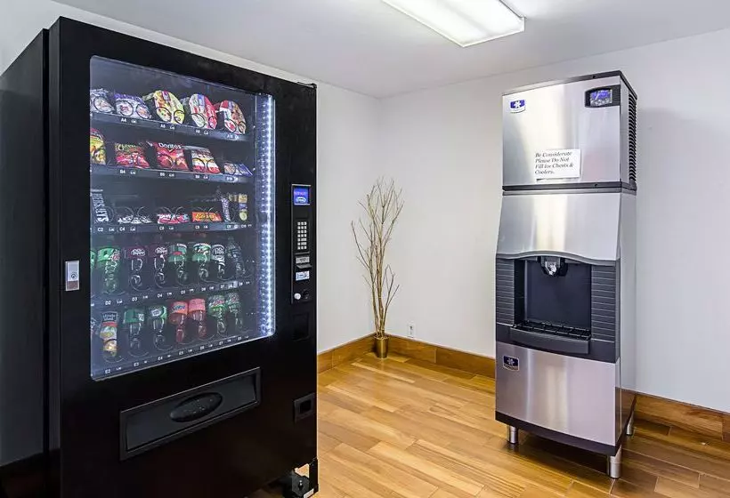 Motel 6 Staunton, Va