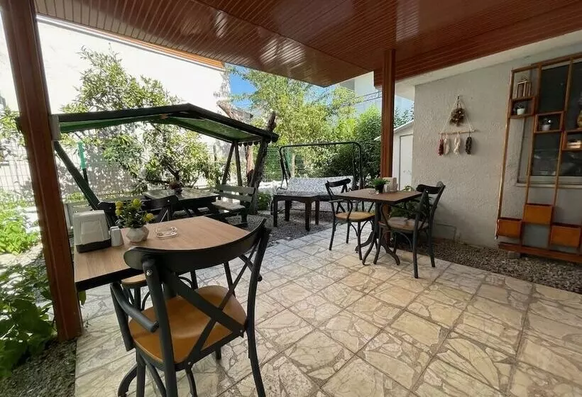 Maslina Otel