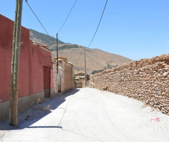 فندق فئة نجمة واحدة Dar Atlas Ouadaker