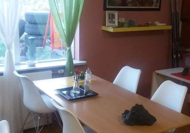 پانسیون Guesthouse Himnasvalir