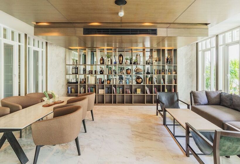 The Base Downtown By Favstay