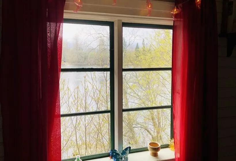 Fishermans Cottage. Open For Bookings