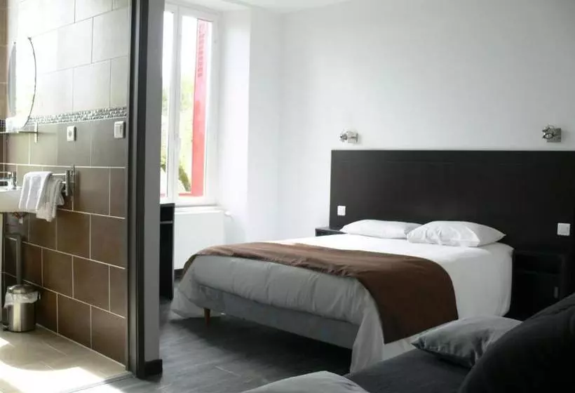 ホテル Le Saint Julien