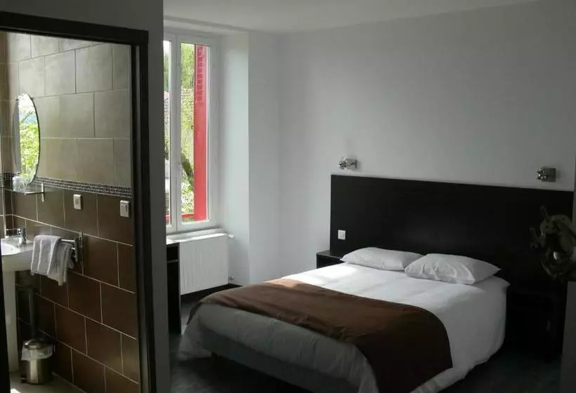 ホテル Le Saint Julien