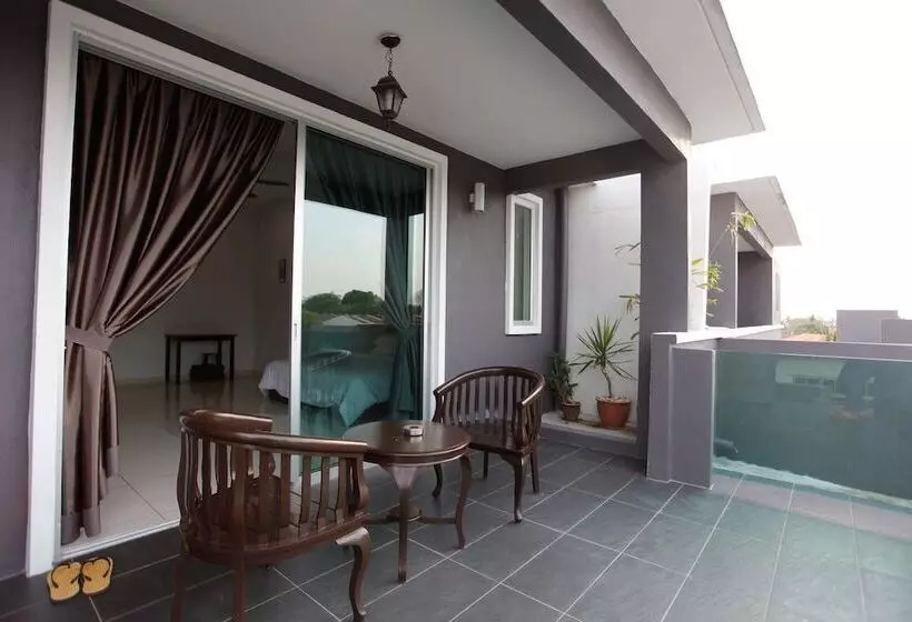 Hotelli Millenium Maison Home