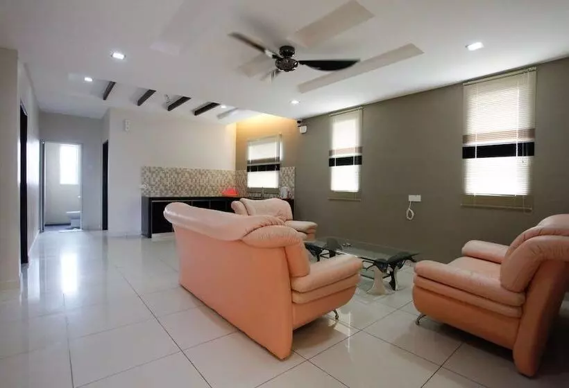 Hotelli Millenium Maison Home