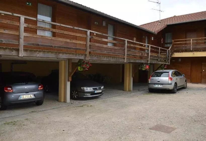 ホテル Restaurant Du Midi