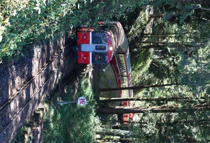 هتل Yeashow Villa