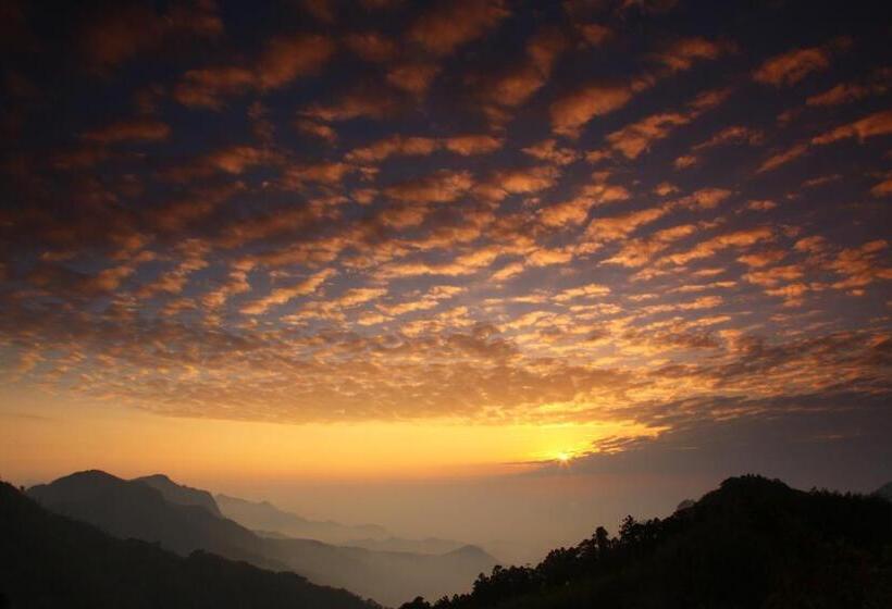 هتل Yeashow Villa