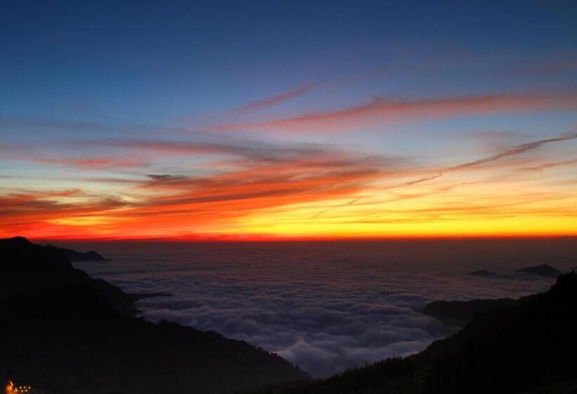 هتل Yeashow Villa