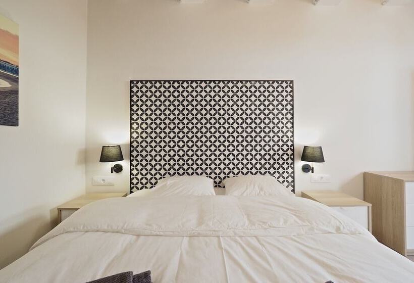 Modern Catalan Apartments By Olala Homes